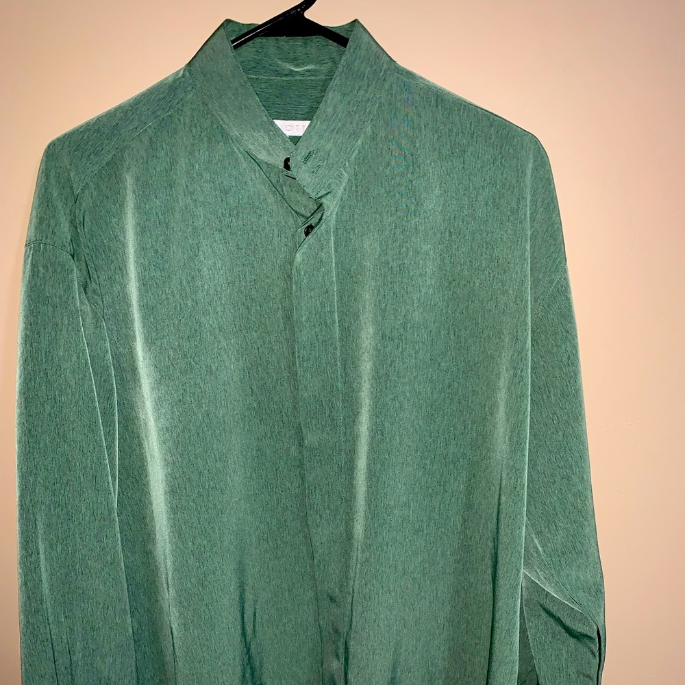 Elliott men’s size Large button up